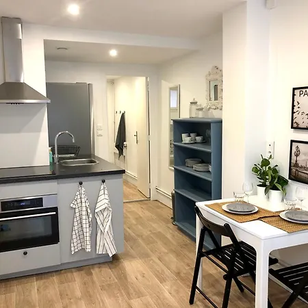 Le Petit Ekrin Des Ursines Apartment *